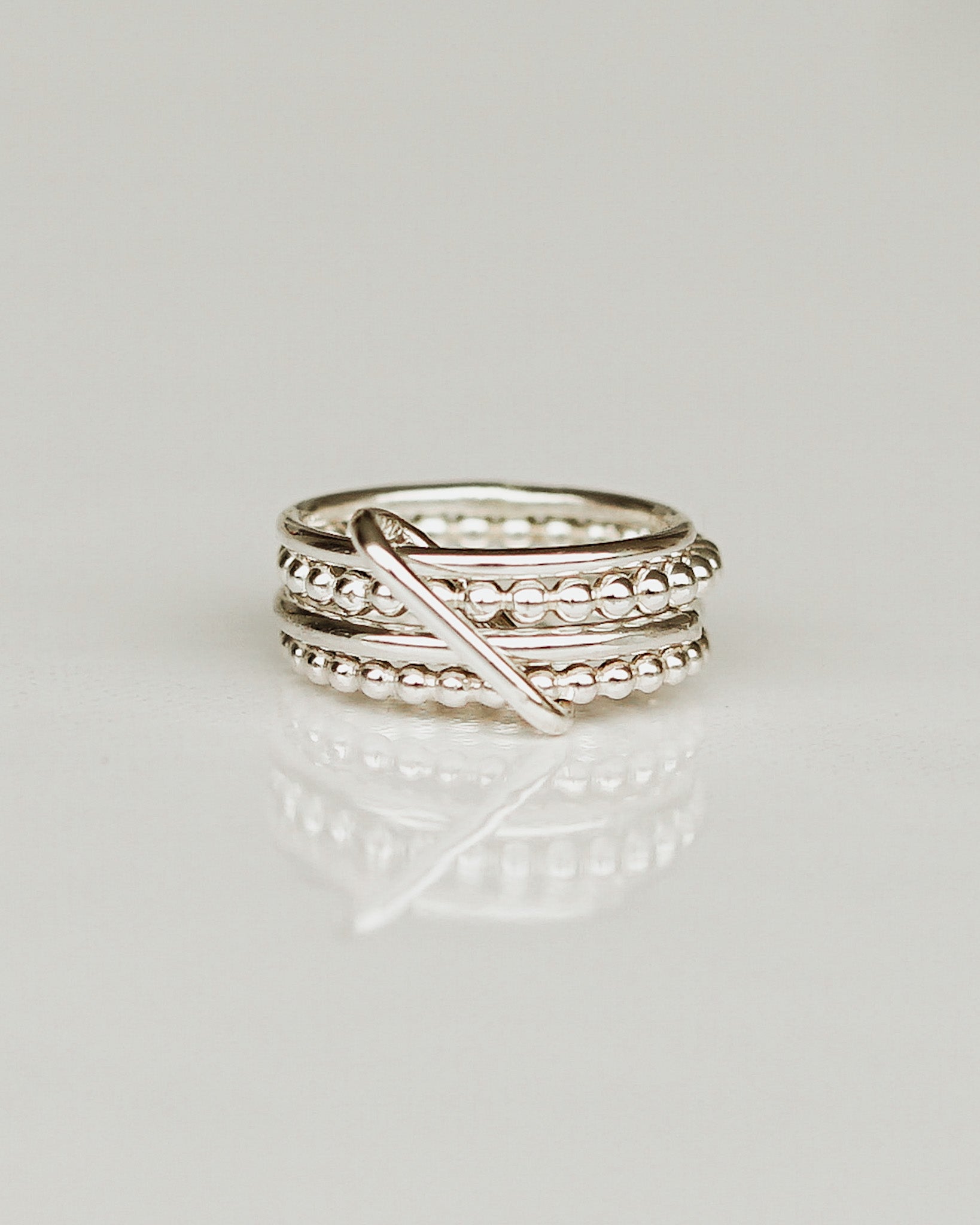 BOELEKE (booh-la-kuh) lock ring
- Sterling Silver