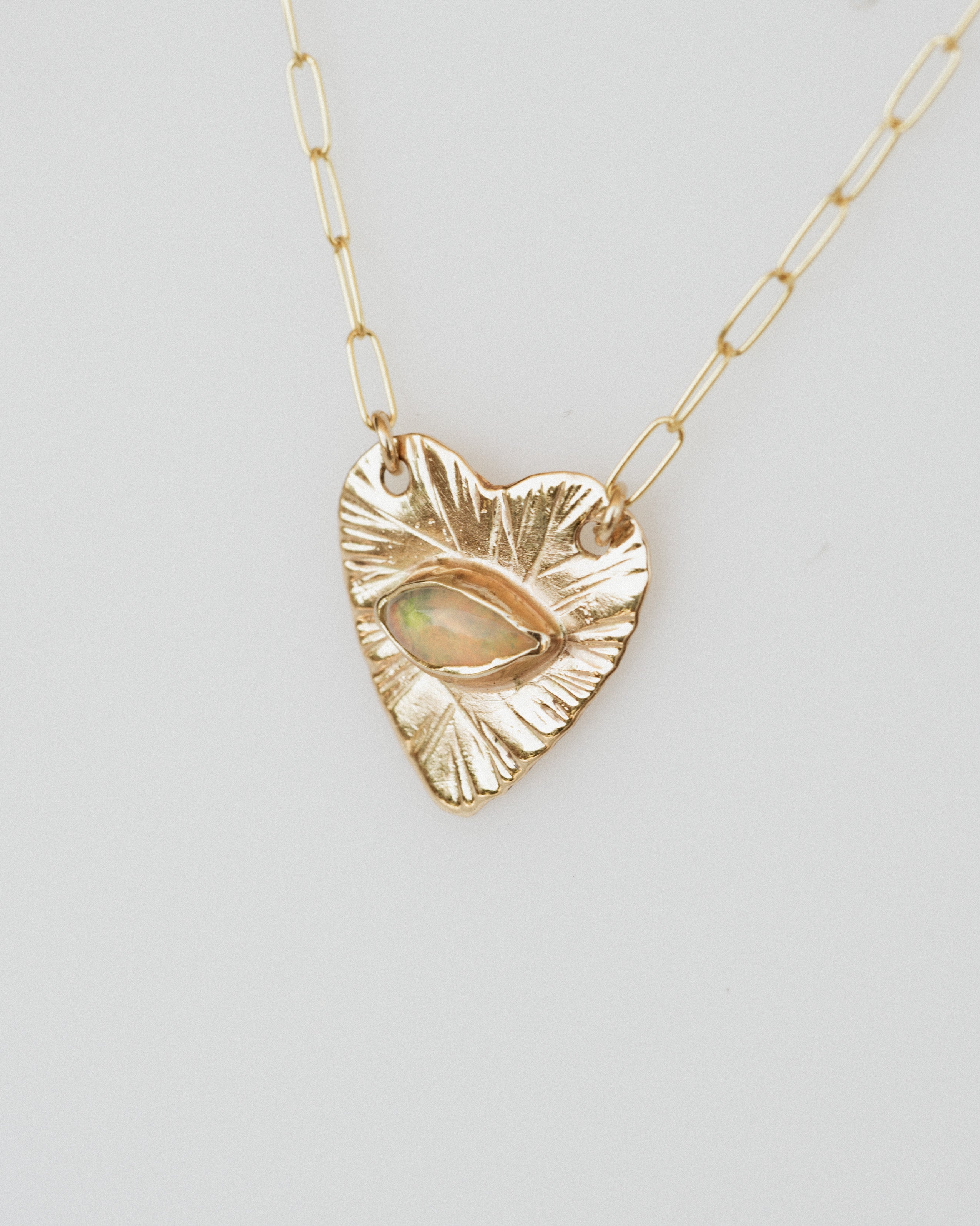 OPAL heart necklace - gold