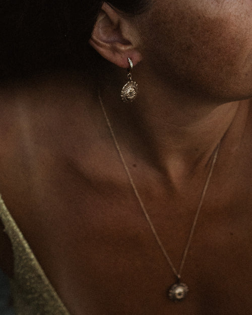 L U M I N A I R E • Bronze earrings