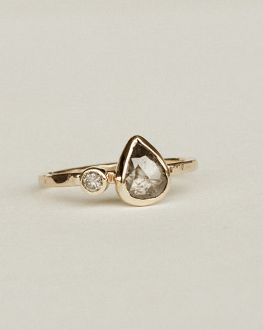 Arch droplet ring